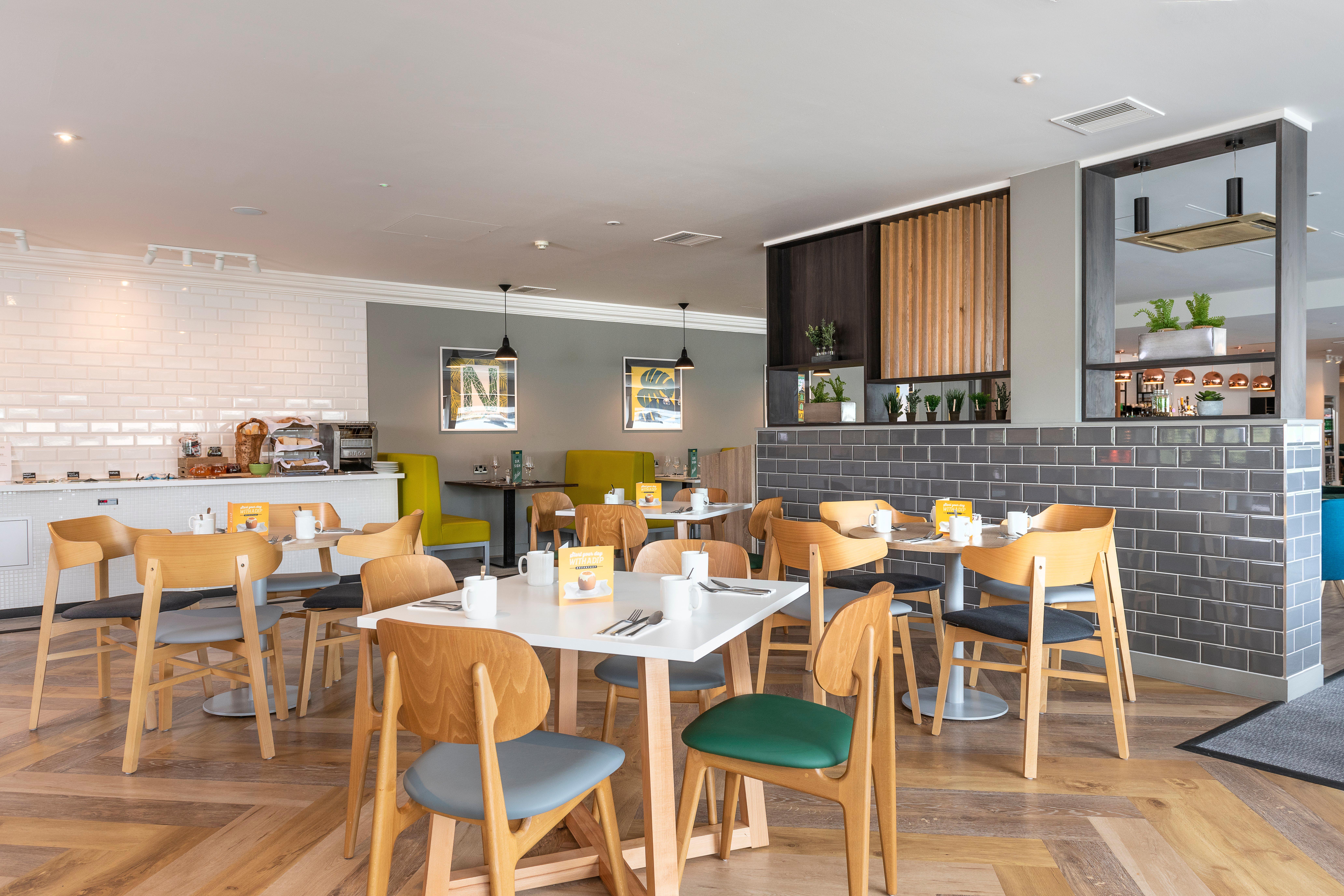 Holiday Inn Norwich, Ipswich Road By Ihg Exterior photo