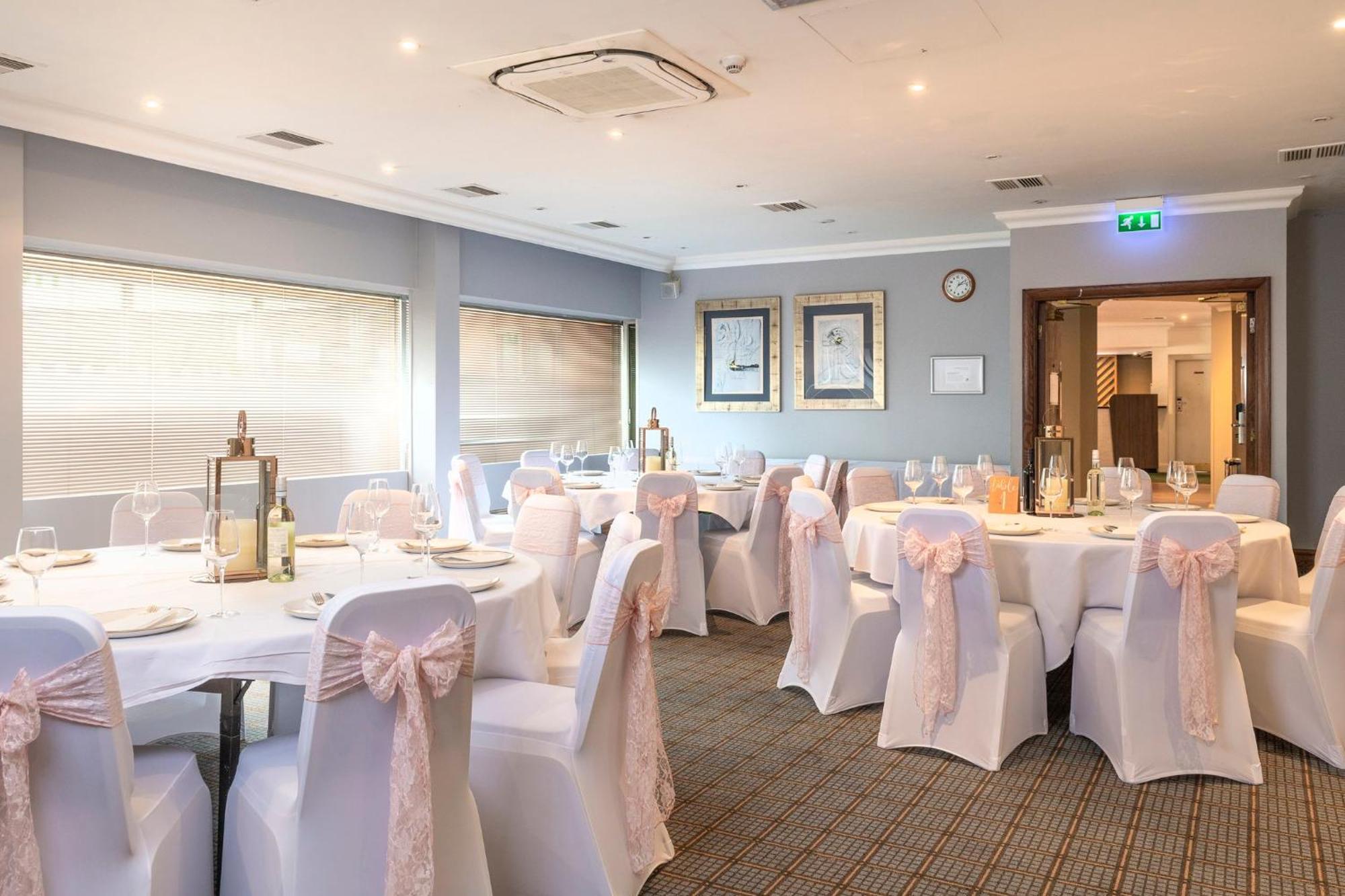 Holiday Inn Norwich, Ipswich Road By Ihg Exterior photo