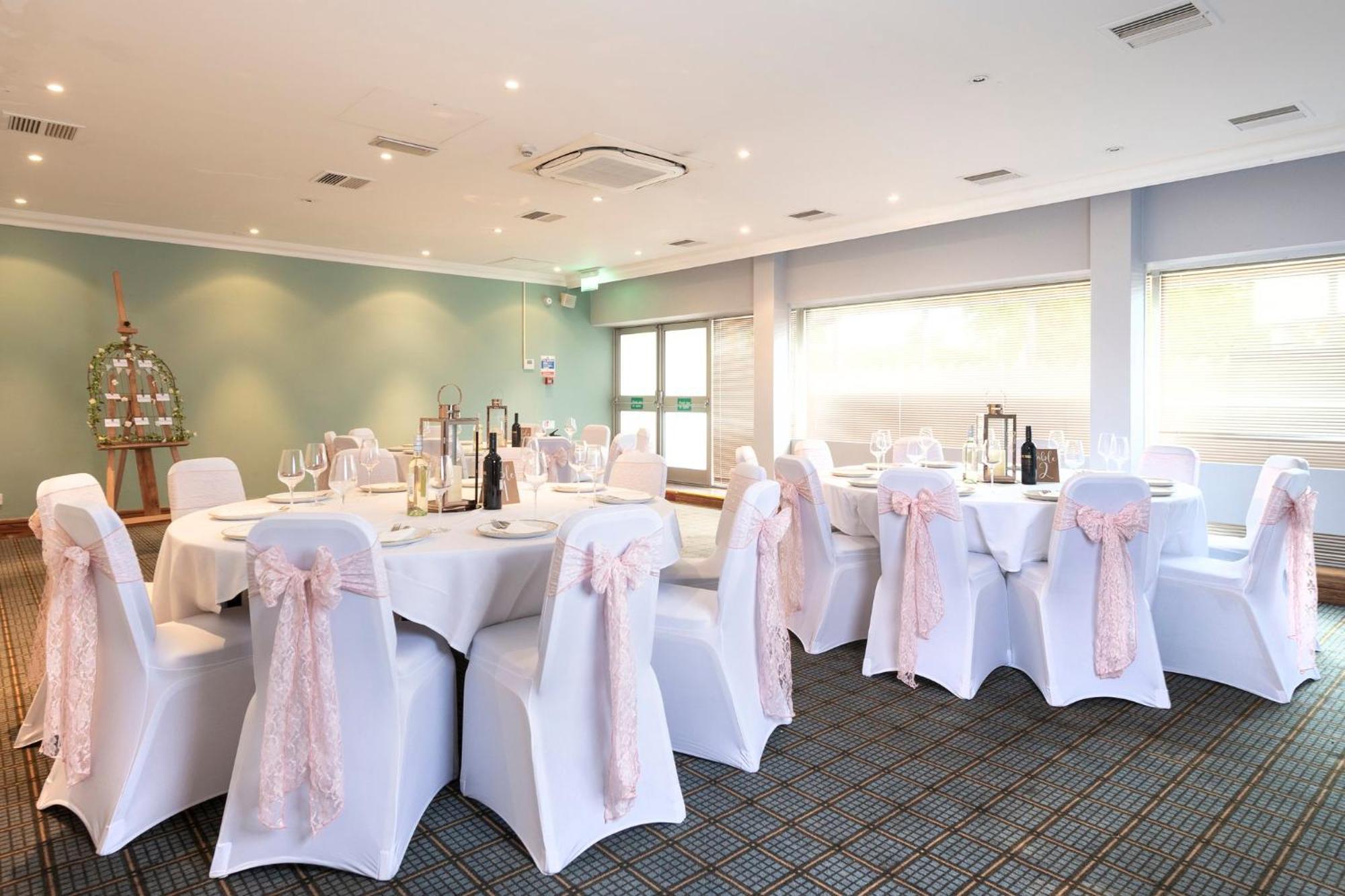 Holiday Inn Norwich, Ipswich Road By Ihg Exterior photo