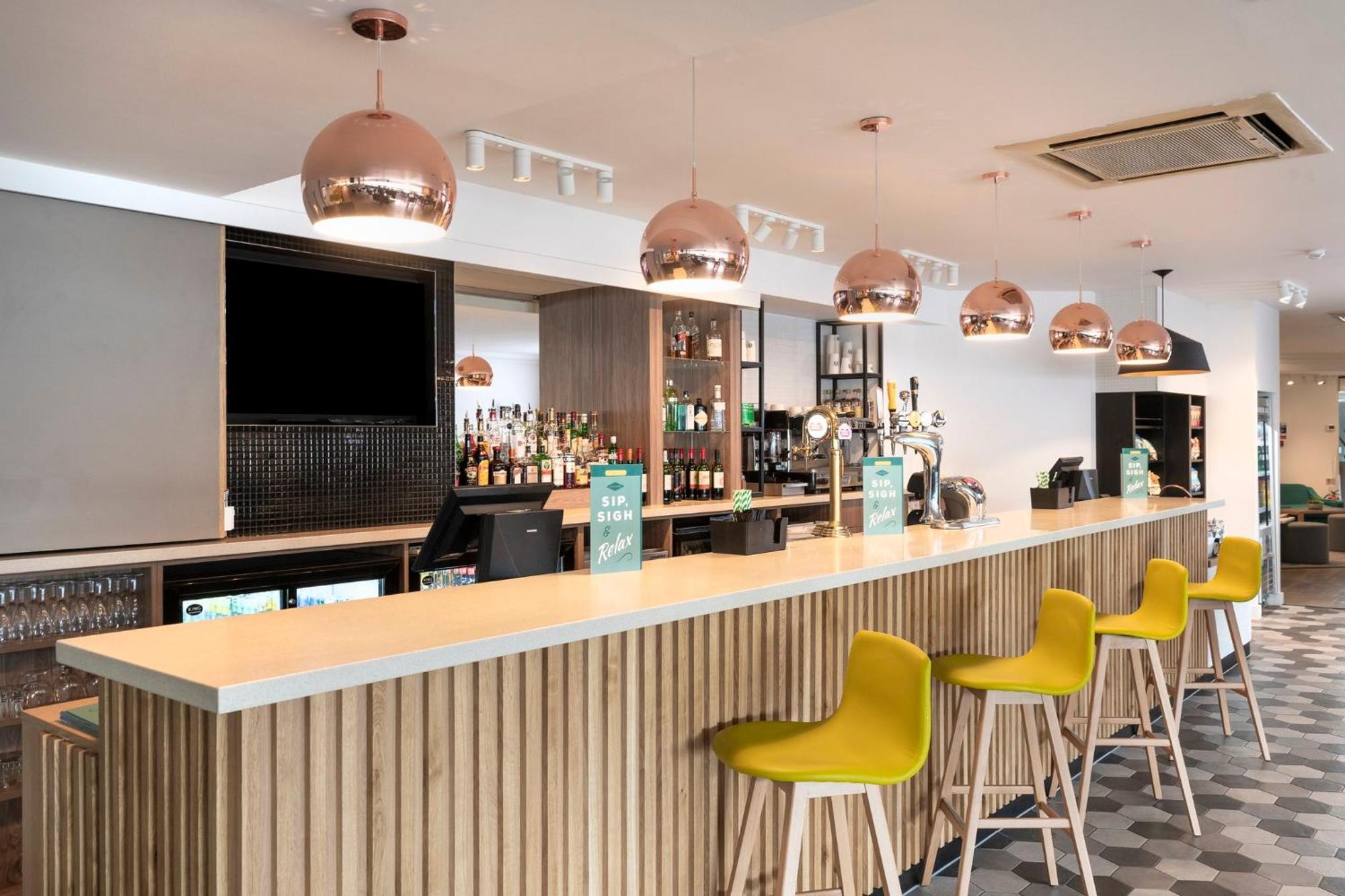 Holiday Inn Norwich, Ipswich Road By Ihg Exterior photo