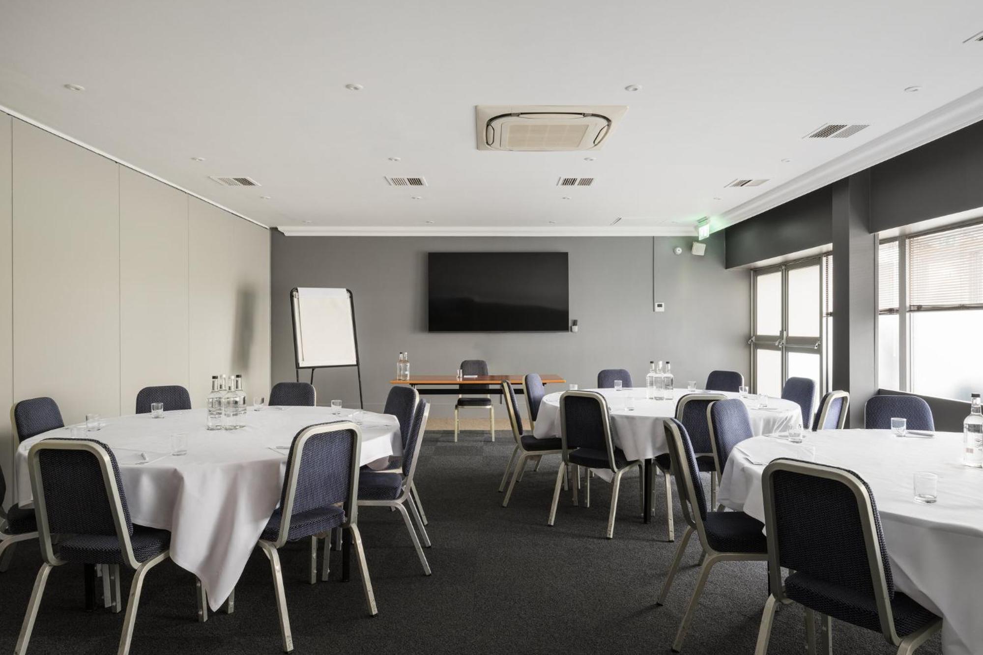 Holiday Inn Norwich, Ipswich Road By Ihg Exterior photo