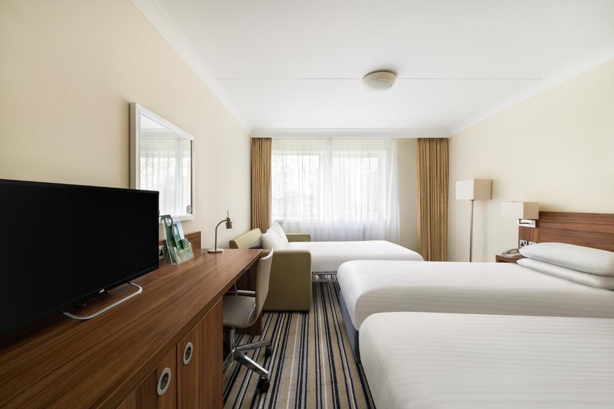 Holiday Inn Norwich, Ipswich Road By Ihg Exterior photo